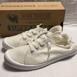 Jenn Ardor canvas white sneakers